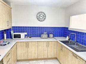 2 Bed City Centre Apt, Free Parking - Albert Clock, Customs House